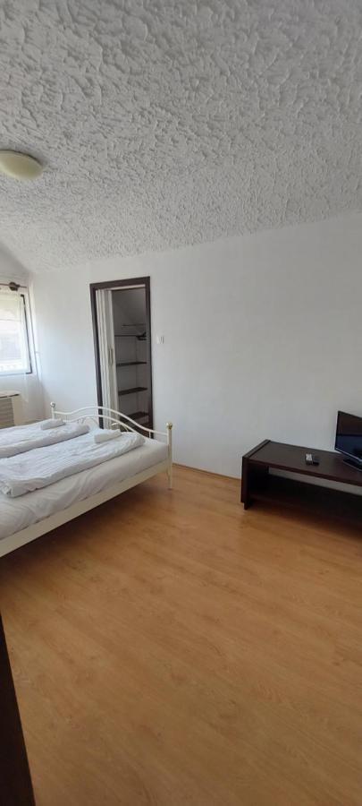 Bluebird Apartman Zalakaros Exterior photo